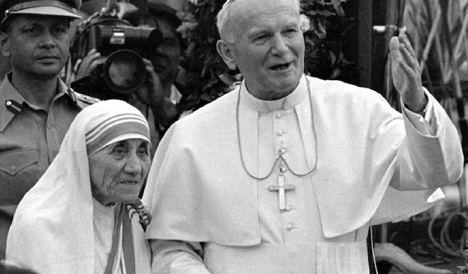 Vänner minns Teresa av Kolkata: ”en helgon”