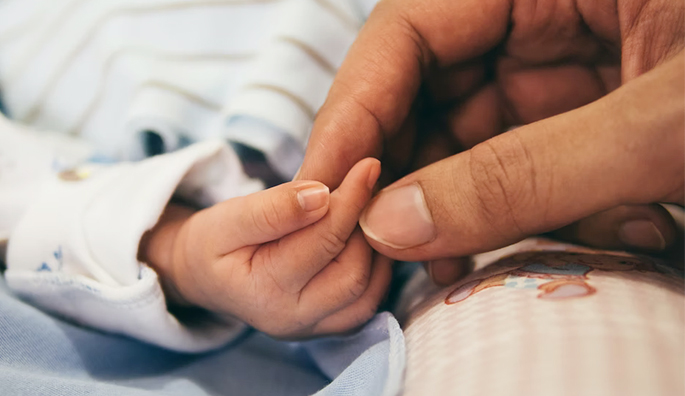 Baby Safety Month lämnar de ofödda utanför