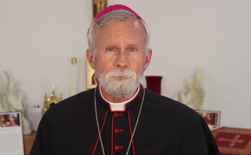 Strickland kritiserar kyrklig tvekan om sexualmoral