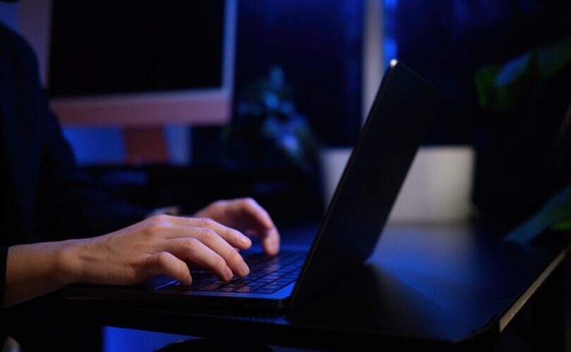 Amerikansk domstol lämnar AI-bilder utanför pornografilag