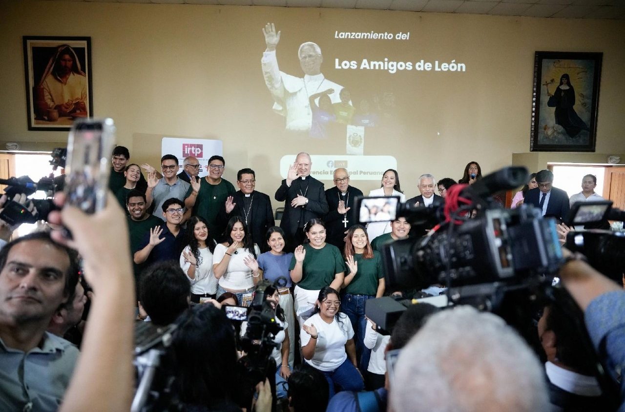 Peru öppnar volontärgruppen Friends of Leo inför novemberbesöket