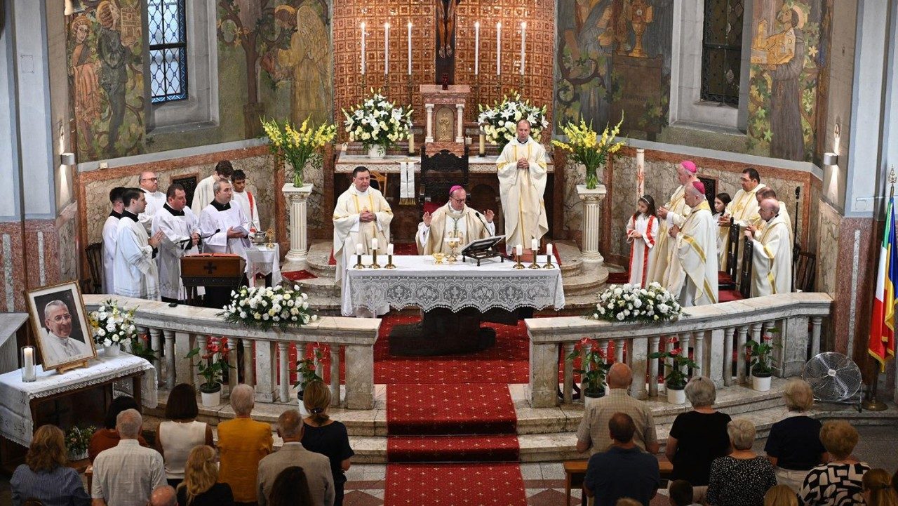 Ikon och relik av Johannes Paulus I till Bukarests kyrka