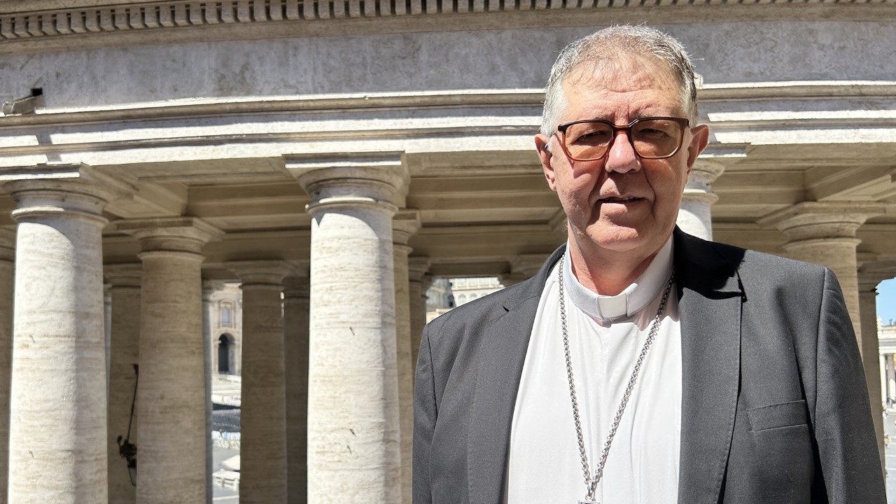 Katolska kyrkan i Egypten lever med migration och krig