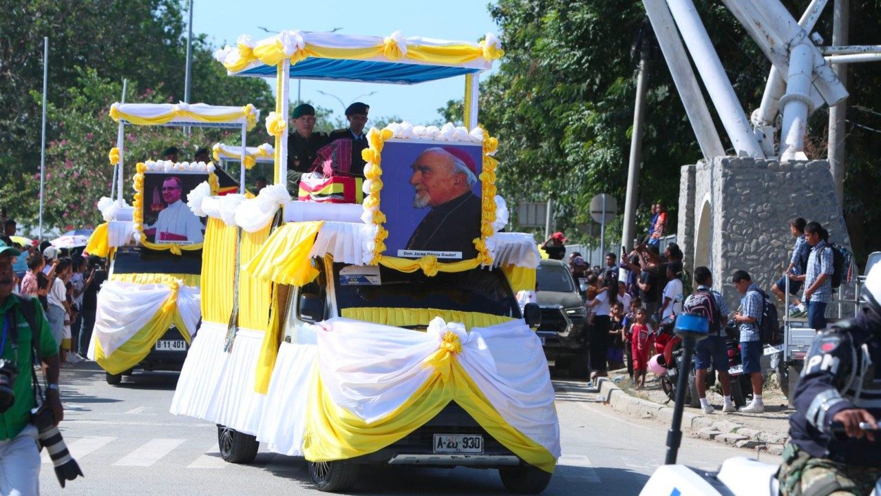 Timor-Leste tar emot tre kyrkoledares kvarlevor hem
